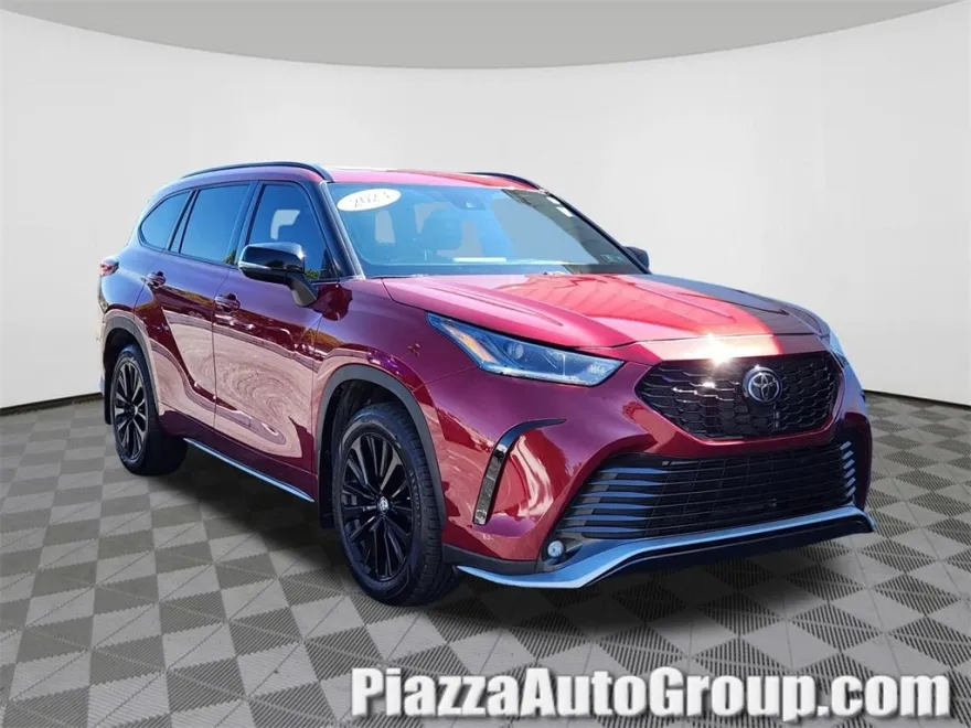 2023 Toyota Highlander XSE photo 1