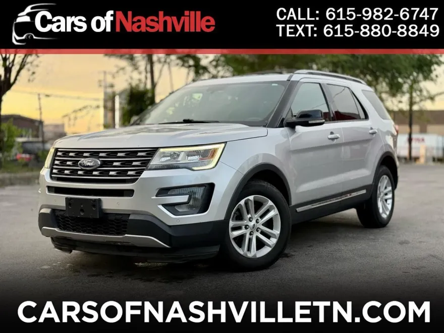 2016 Ford Explorer XLT photo 1