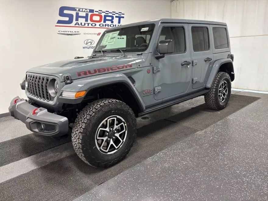 2025 Jeep Wrangler Rubicon photo 1