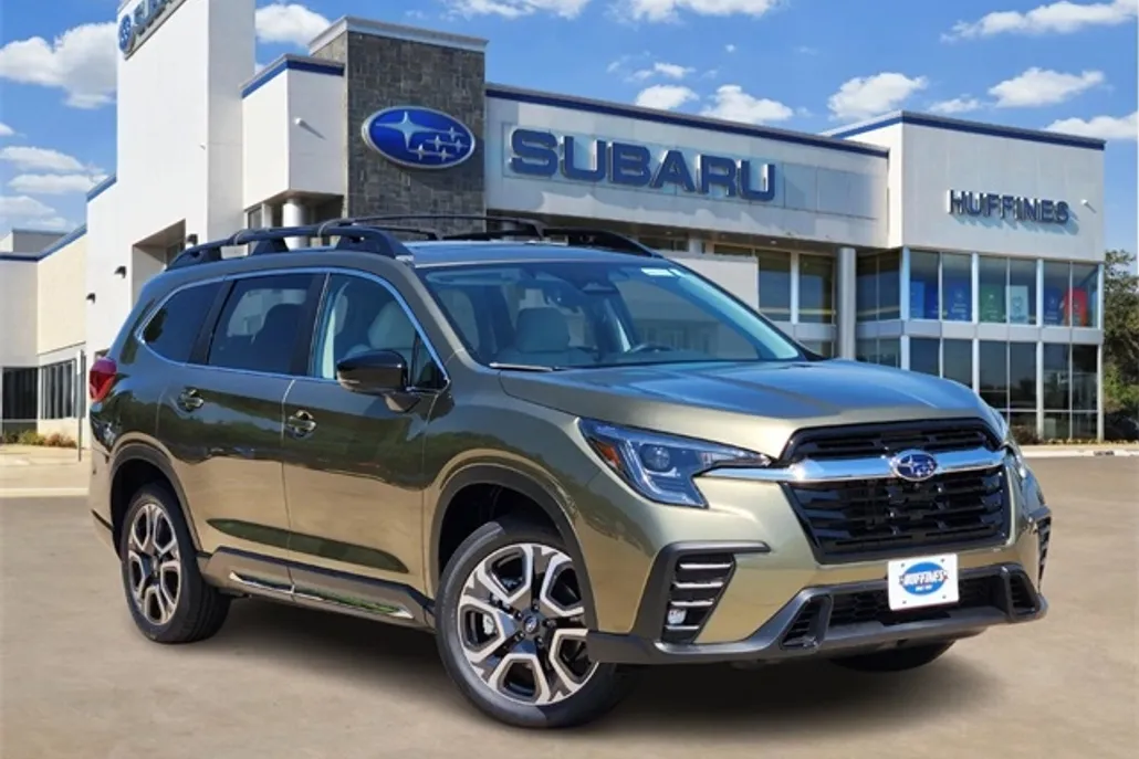 2025 Subaru Ascent Limited photo 1