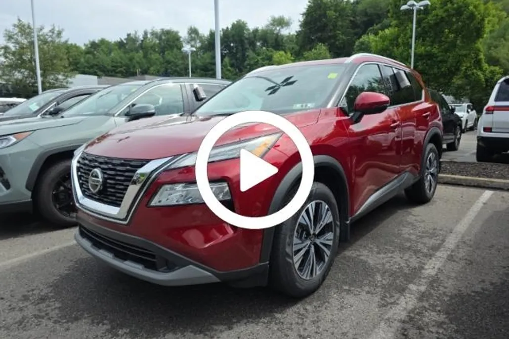 2021 Nissan Rogue SV photo 1