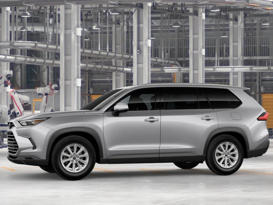 2026 Toyota Grand Highlander XLE photo 1