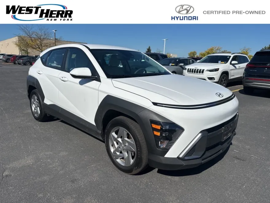 2025 Hyundai Kona SE photo 1