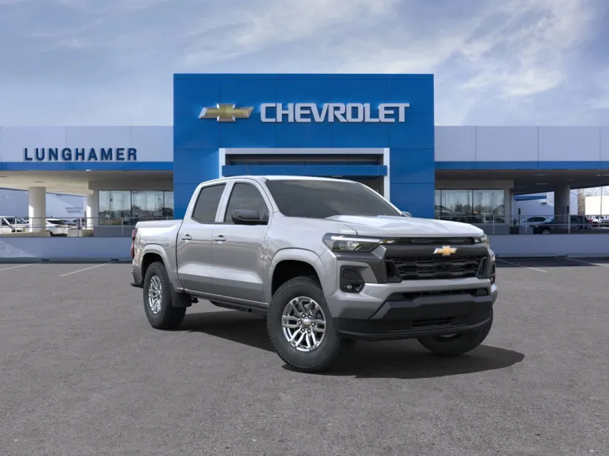 2025 Chevrolet Colorado Work Truck LT photo 1