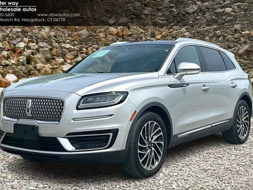 2019 Lincoln Nautilus Reserve photo 1