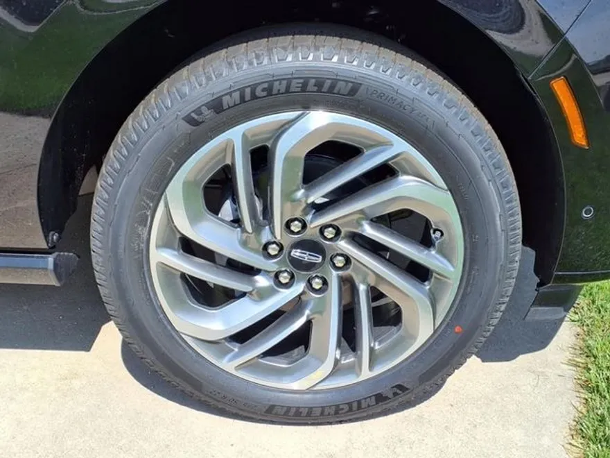2025 Lincoln Navigator L Reserve photo 1
