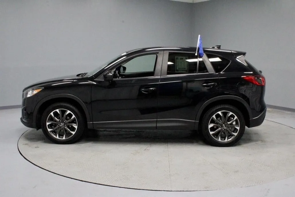 2016 Mazda CX-5 Grand Touring photo 1