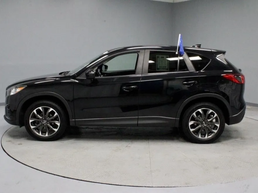 2016 Mazda CX-5 Grand Touring photo 1