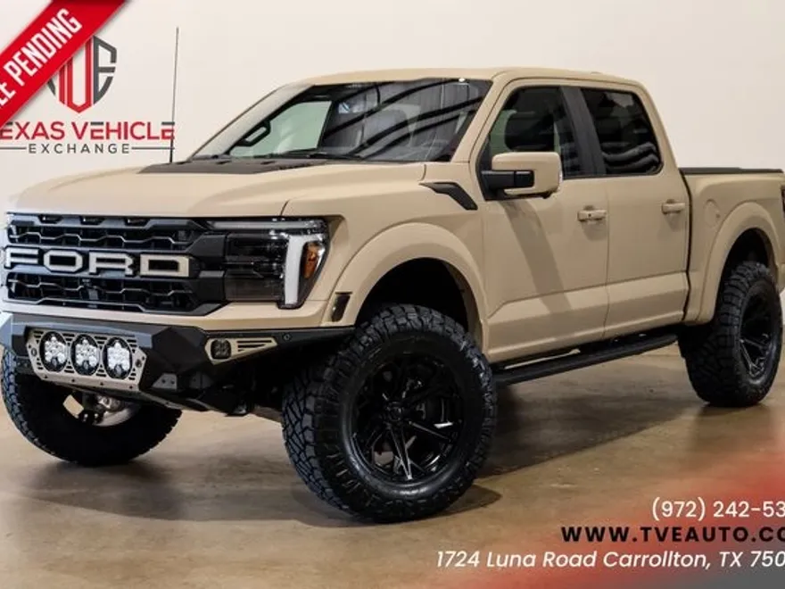 2025 Ford F-150 SVT Raptor photo 1
