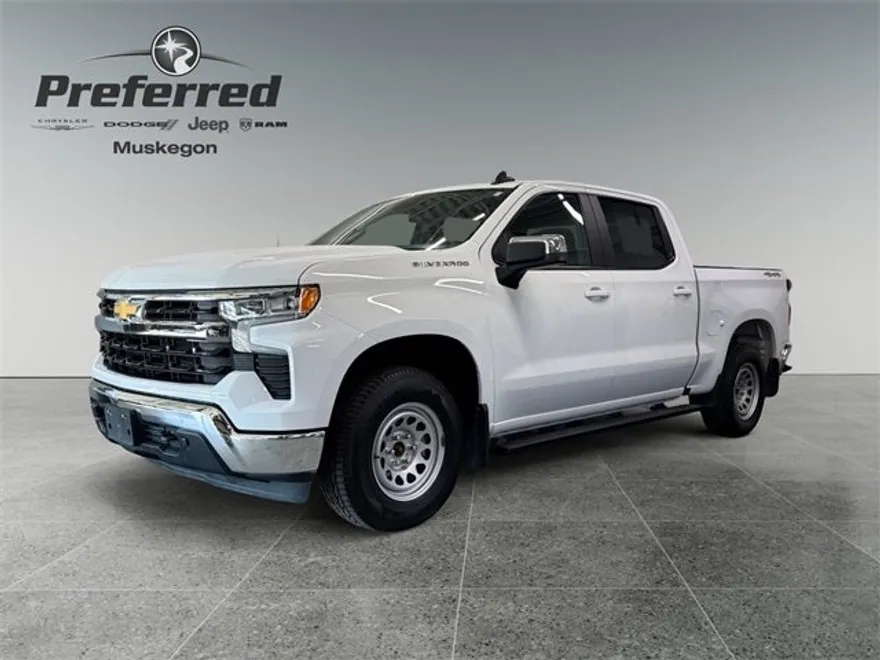 2022 Chevrolet Silverado 1500 LT photo 1