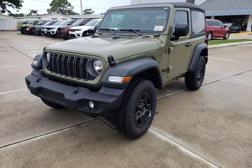 2025 Jeep Wrangler Sport photo 1