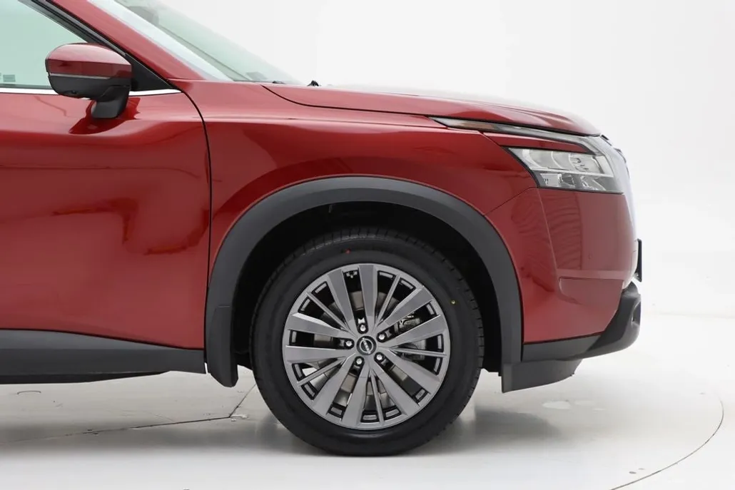 2022 Nissan Pathfinder SL photo 1