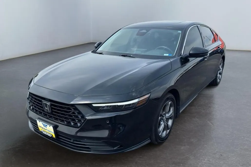 2023 Honda Accord Hybrid EX-L photo 1