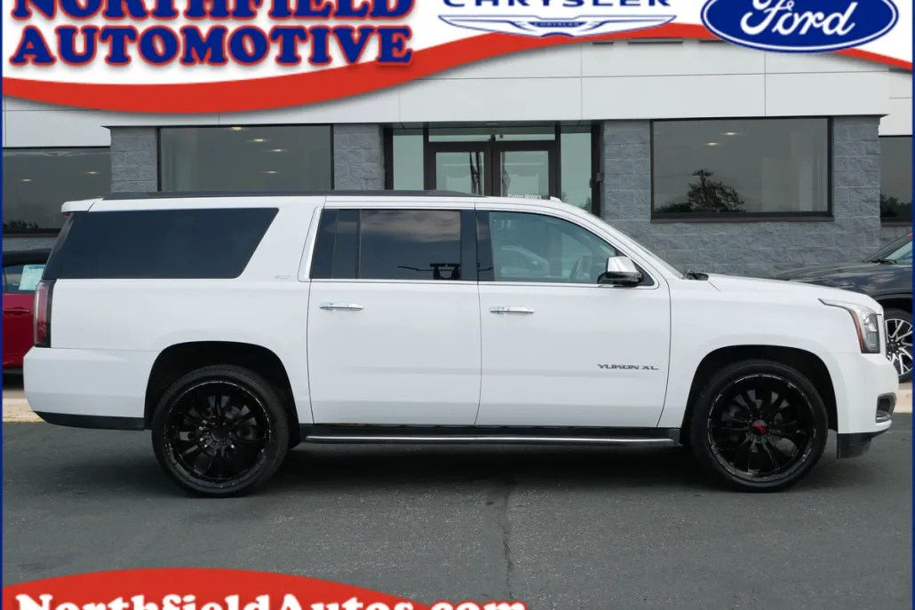 2016 Gmc Yukon XL SLT photo 1