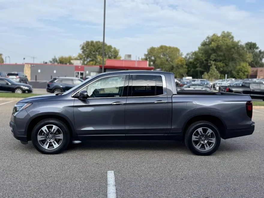 2019 Honda Ridgeline RTL-E photo 1