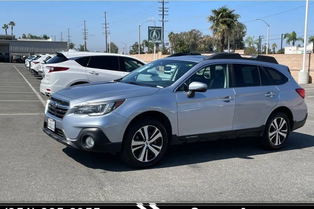 2019 Subaru Outback Limited photo 1