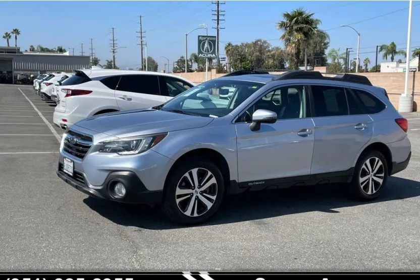 2019 Subaru Outback Limited photo 1