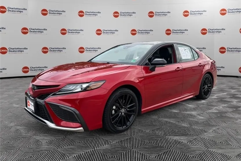 2023 Toyota Camry XSE photo 1