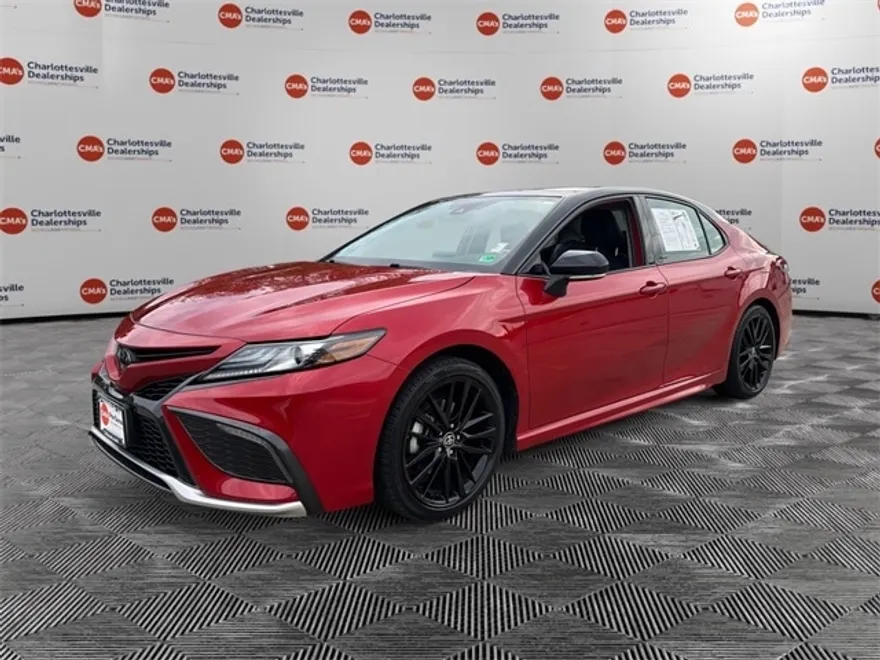 2023 Toyota Camry XSE photo 1