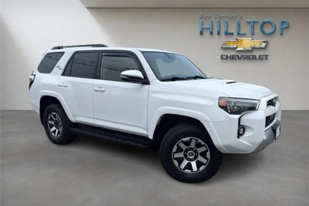 2021 Toyota 4Runner TRD photo 1