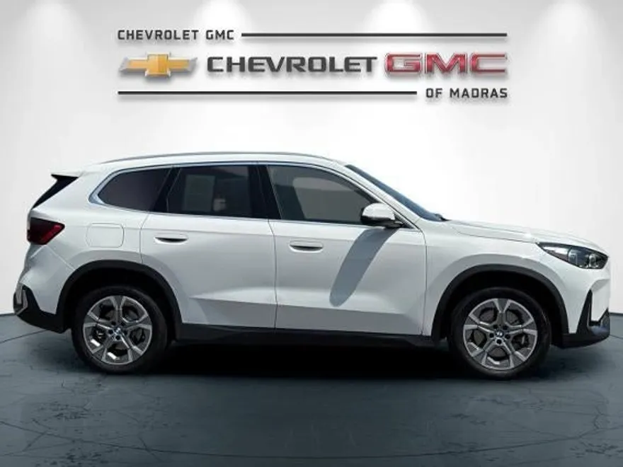 2023 Bmw X1 XDrive28i photo 1