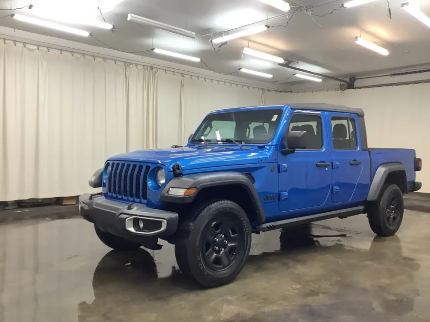 2023 Jeep Gladiator Sport photo 1