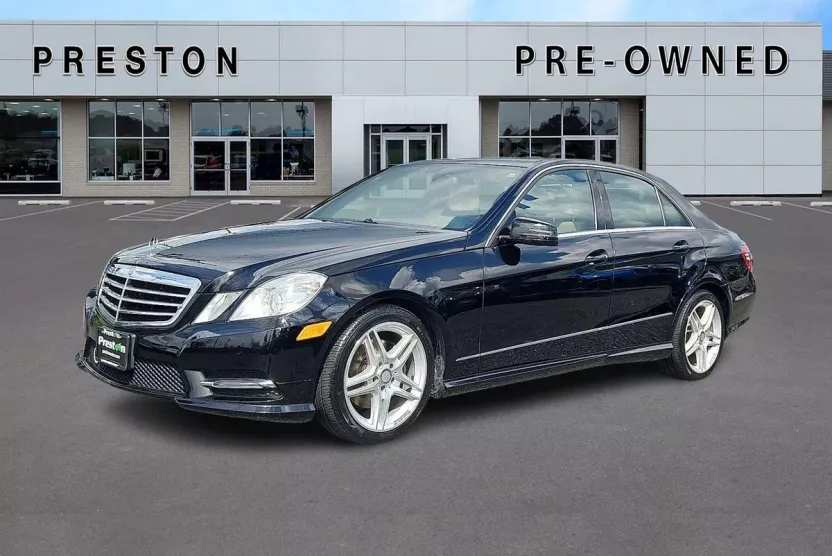 2013 Mercedes Benz E 350 Sport photo 1