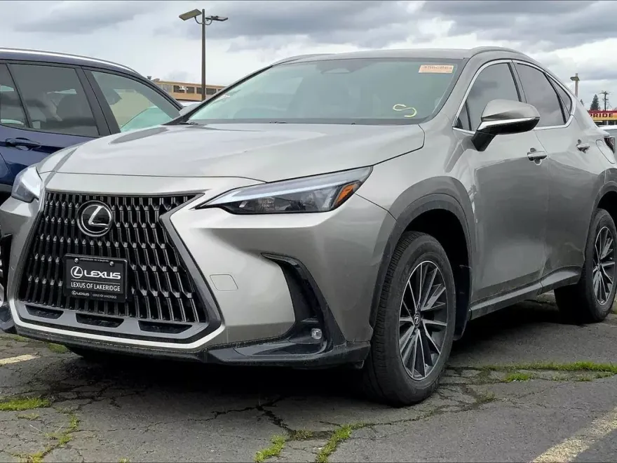 2024 Lexus NX 250 photo 1