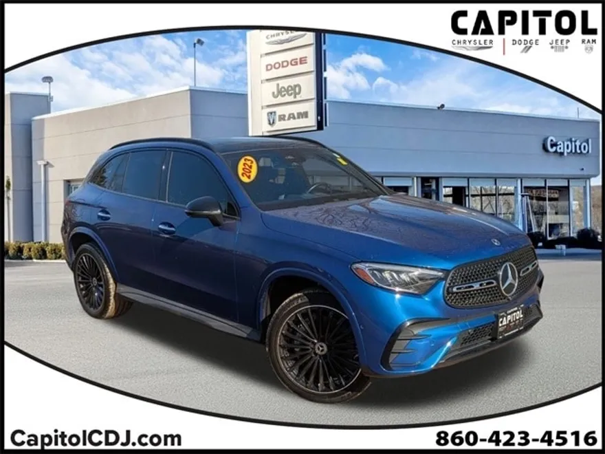 2023 Mercedes Benz GLC 300 4MATIC photo 1