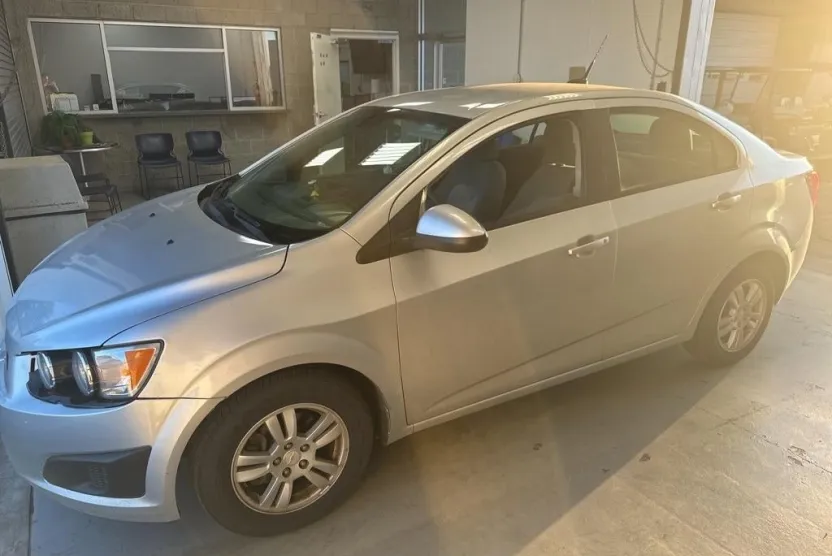 2012 Chevrolet Sonic LS photo 1