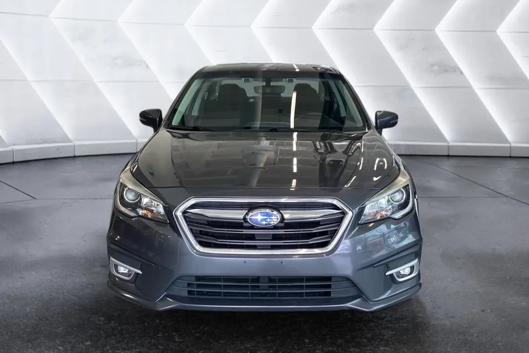 2018 Subaru Legacy 2.5i Premium photo 1