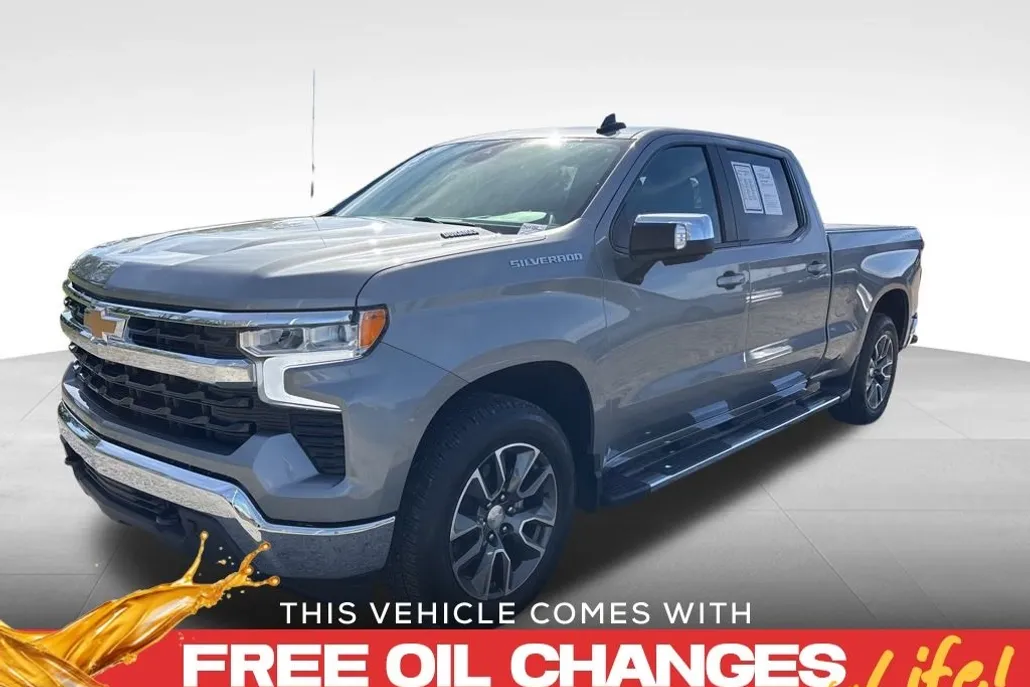 2023 Chevrolet Silverado 1500 LT photo 1