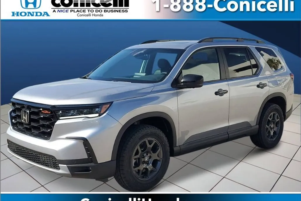 2025 Honda Pilot TrailSport photo 1