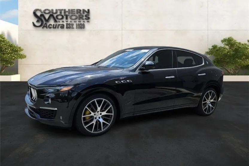 2022 Maserati Levante GT photo 1