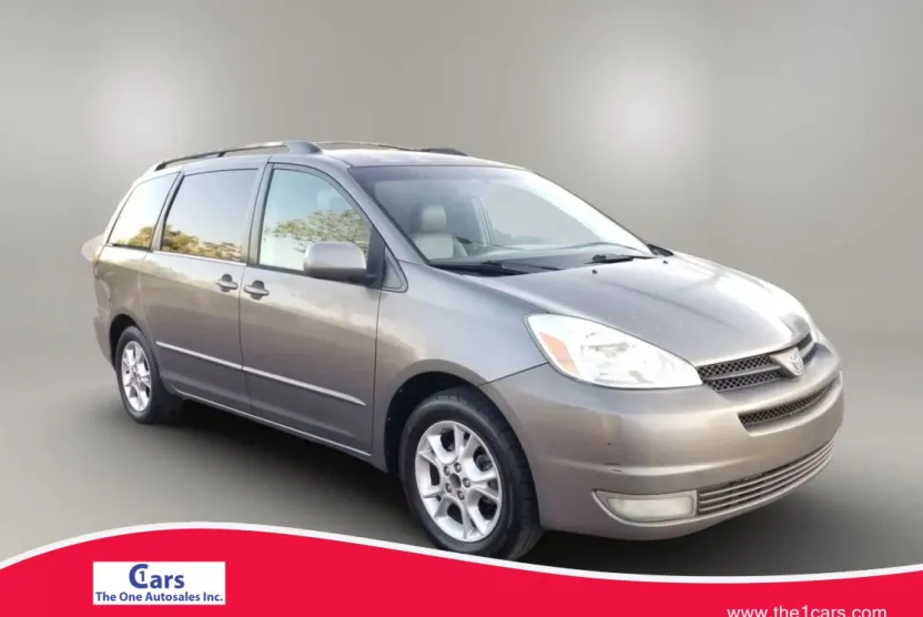 2005 Toyota Sienna XLE Limited photo 1