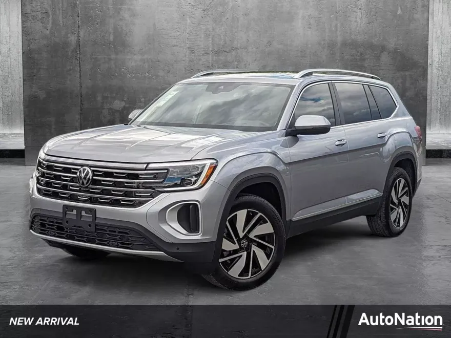 2025 Volkswagen Atlas SEL photo 1