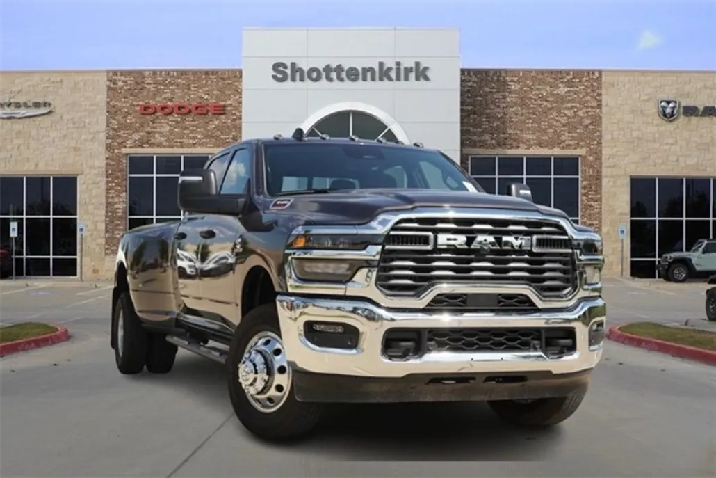 2026 Ram 3500 Tradesman photo 1