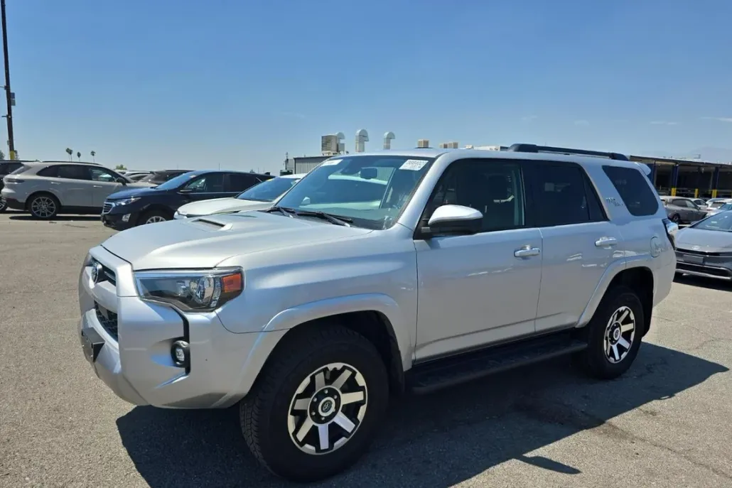 2024 Toyota 4Runner TRD photo 1