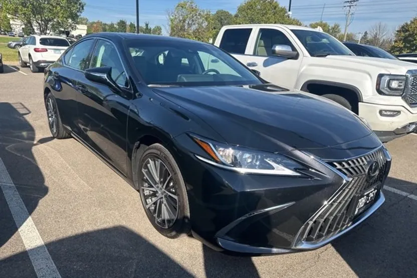 2025 Lexus ES 350 Base photo 1