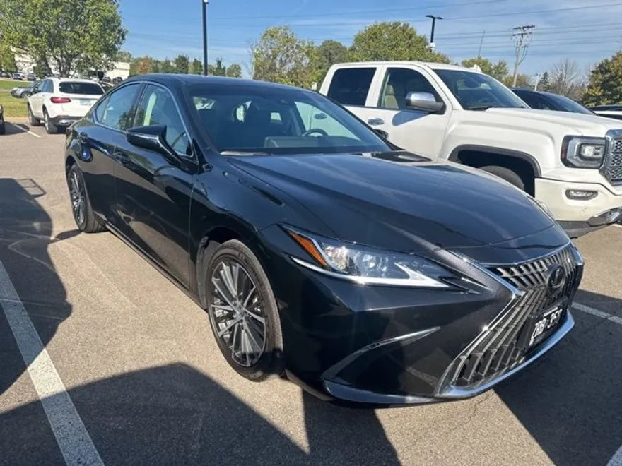 2025 Lexus ES 350 Base photo 1