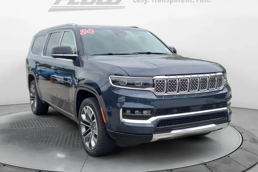 2024 Jeep Grand Wagoneer L III photo 1