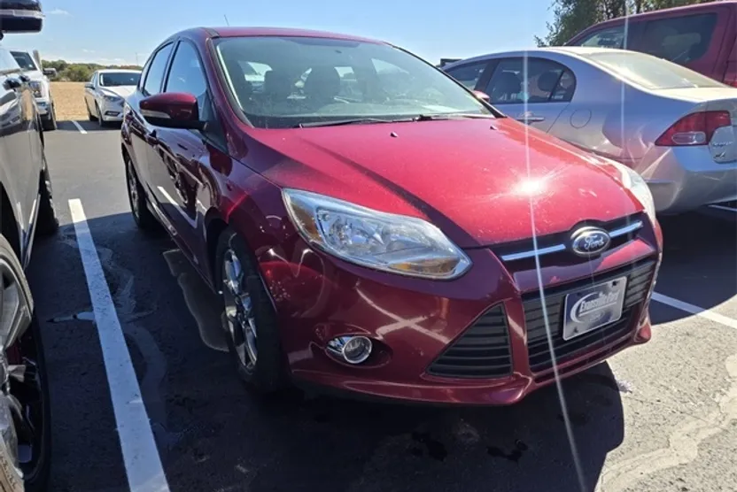 2014 Ford Focus SE photo 1