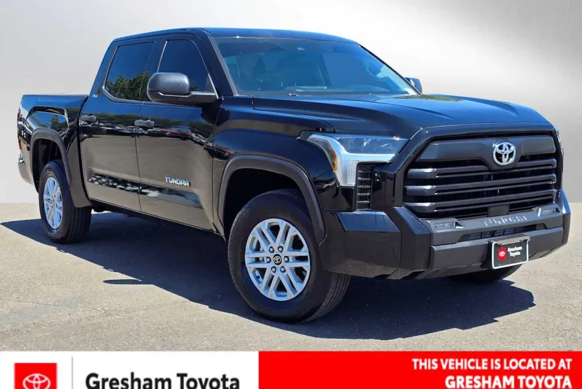 2024 Toyota Tundra SR5 photo 1