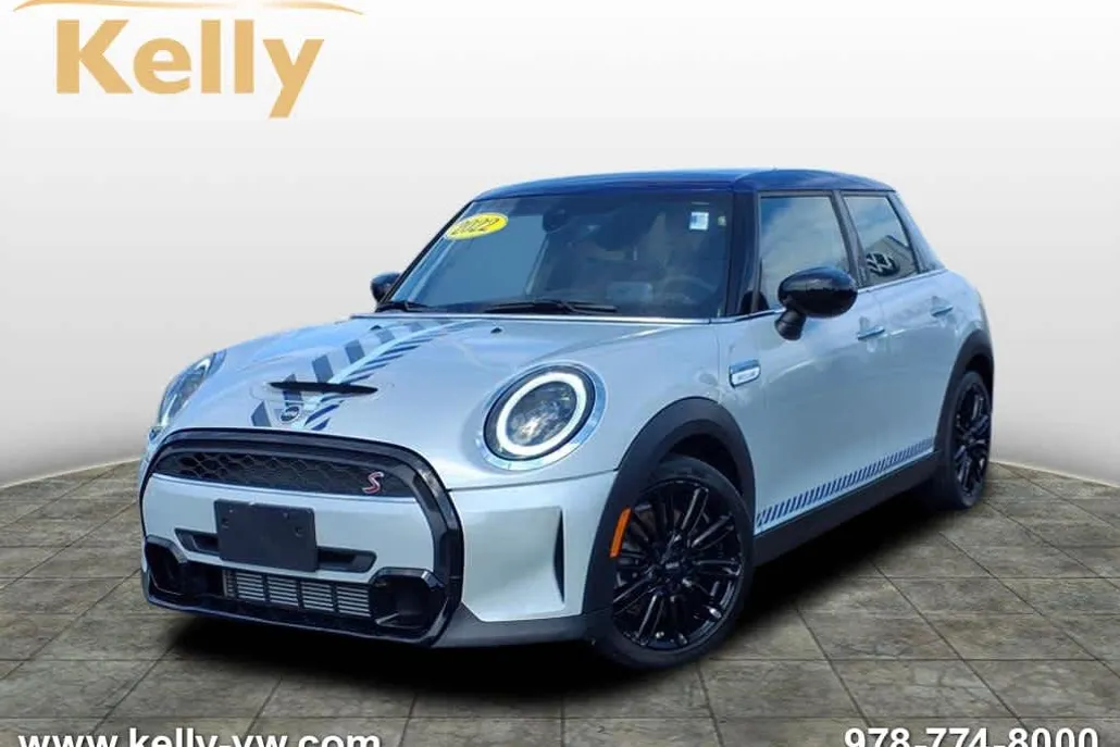 2022 Mini Cooper 4 Door Hardtop S photo 1