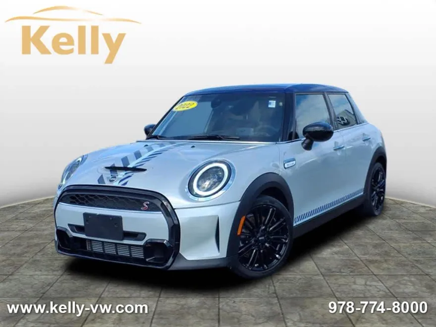 2022 Mini Cooper 4 Door Hardtop S photo 1