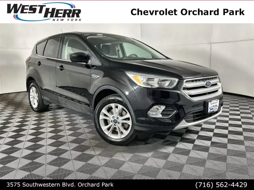 2019 Ford Escape SE photo 1