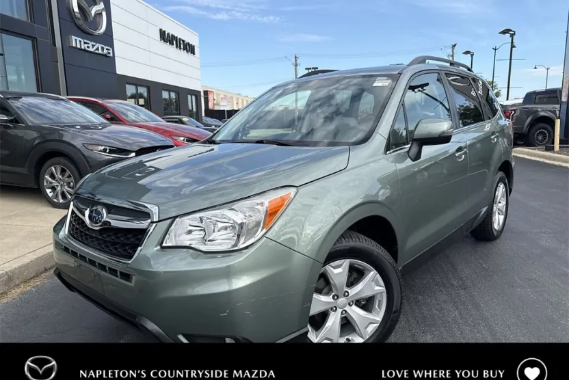 2014 Subaru Forester 2.5i Touring photo 1
