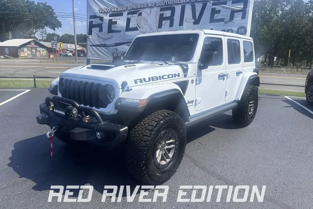 2024 Jeep Wrangler Rubicon 392 photo 1