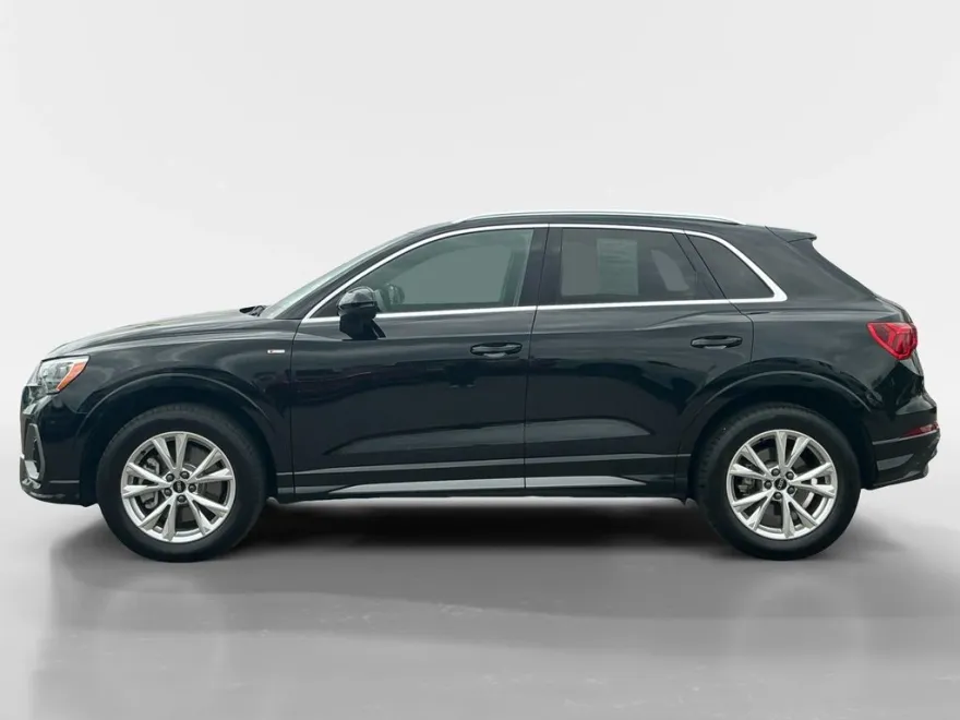 2022 Audi Q3 Premium S line photo 1