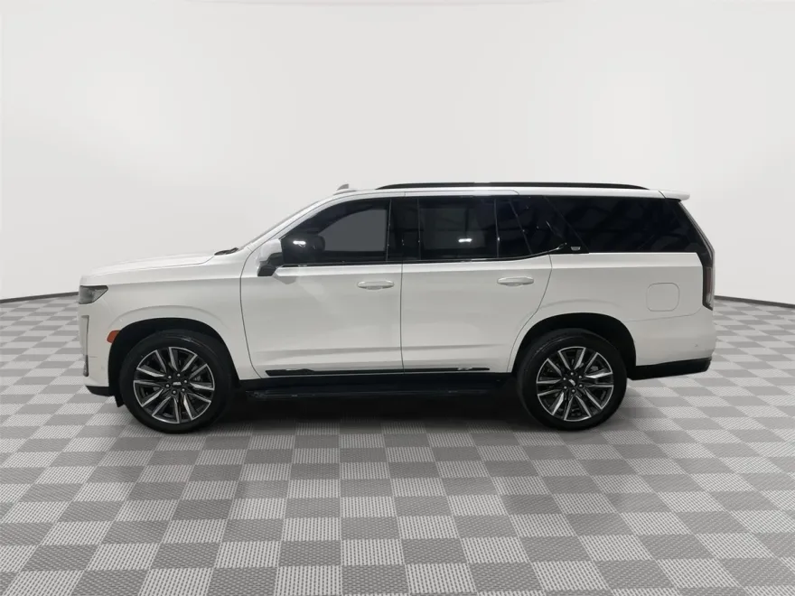 2021 Cadillac Escalade Sport photo 1